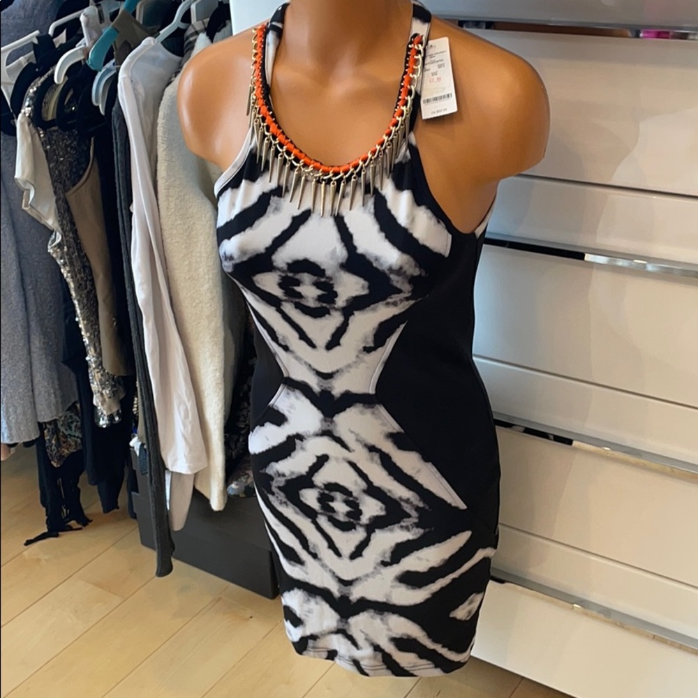 Bebe tribal ink chain trim dress new with tags